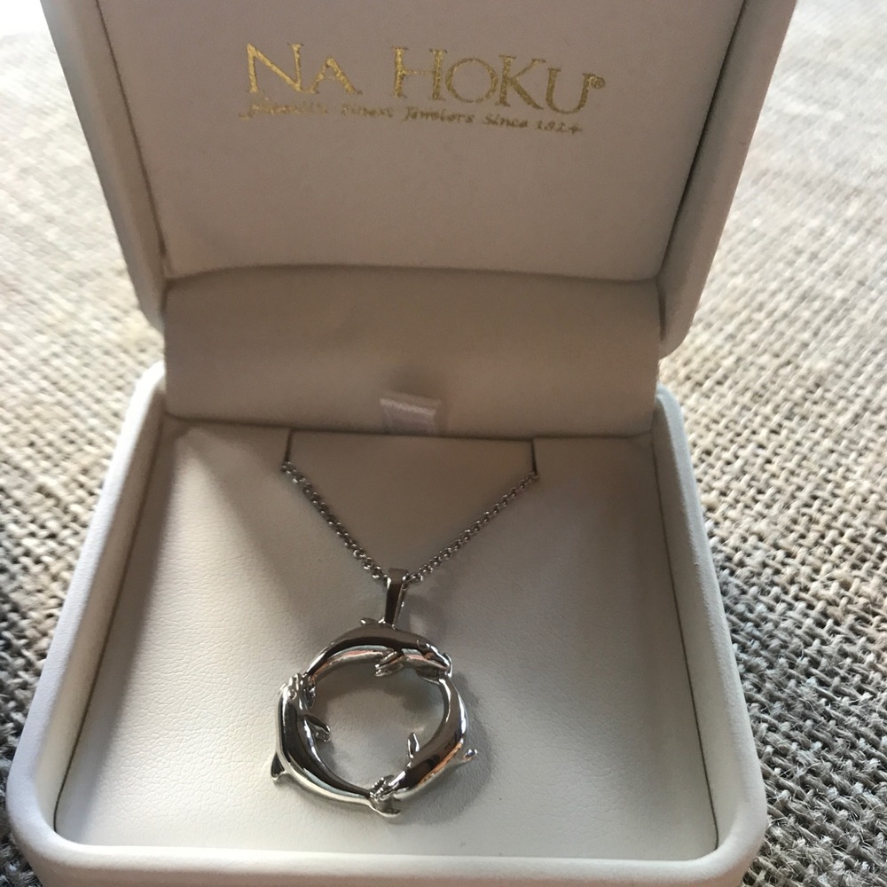 Na Hoku necklace